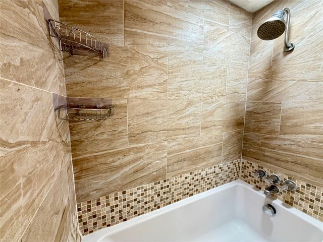 5148 Amesbury Drive, Dallas, TX 75206