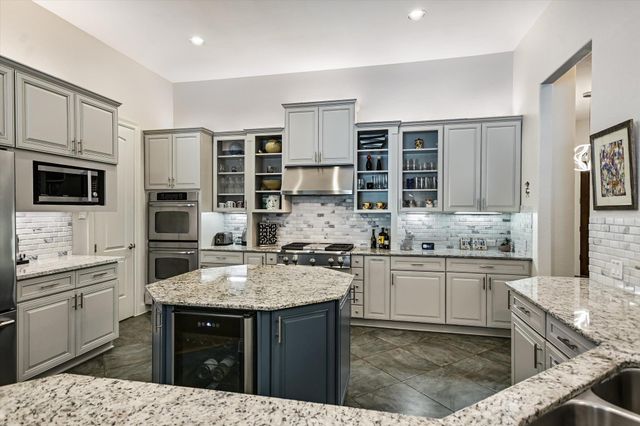 10612 Camillia Blossom LN, Austin, TX 78748