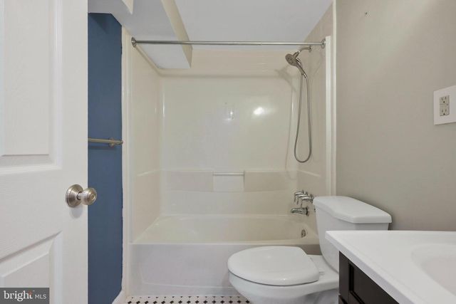 3030 MANNING ST, Alexandria, VA 22305