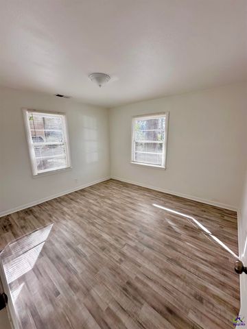 108 Smith, Warner Robins, GA 31088