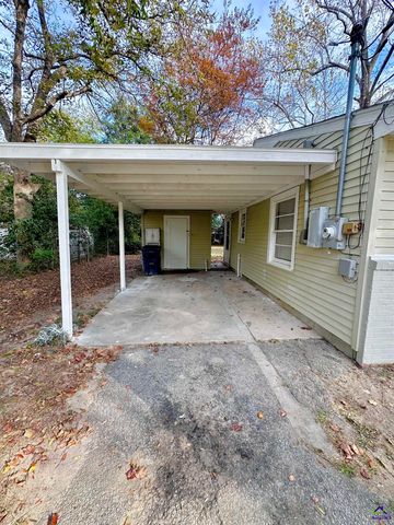 108 Smith, Warner Robins, GA 31088