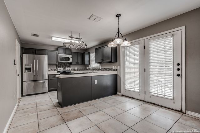 9639 Connemara Bend, San Antonio, TX 78254