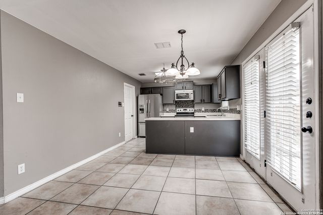 9639 Connemara Bend, San Antonio, TX 78254