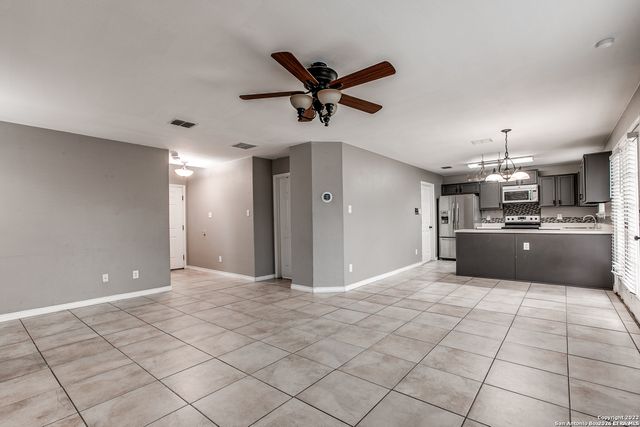 9639 Connemara Bend, San Antonio, TX 78254