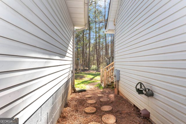 1272 Highway 17 S, Royston, GA 30662
