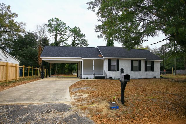 1 Kenilworth Avenue, Sumter, SC 29150
