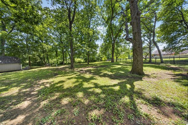 3316 Eagle Court, Claremore, OK 74019