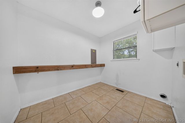 3316 Eagle Court, Claremore, OK 74019