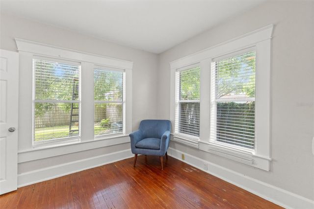 318 W OSBORNE AVENUE, Tampa, FL 33603