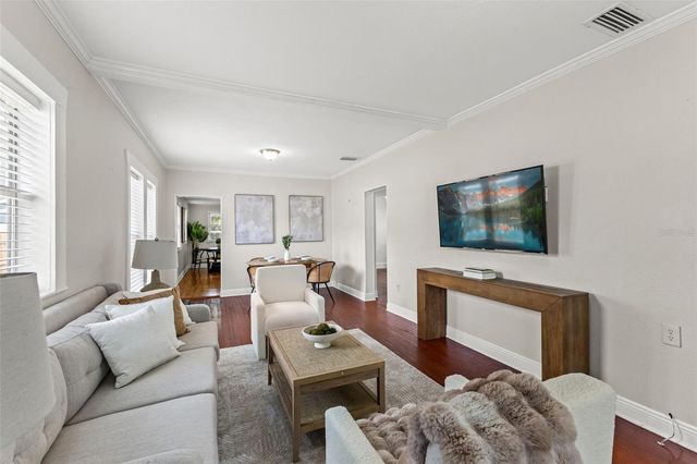 318 W OSBORNE AVENUE, Tampa, FL 33603