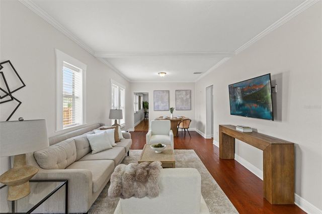 318 W OSBORNE AVENUE, Tampa, FL 33603