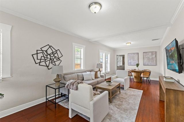 318 W OSBORNE AVENUE, Tampa, FL 33603