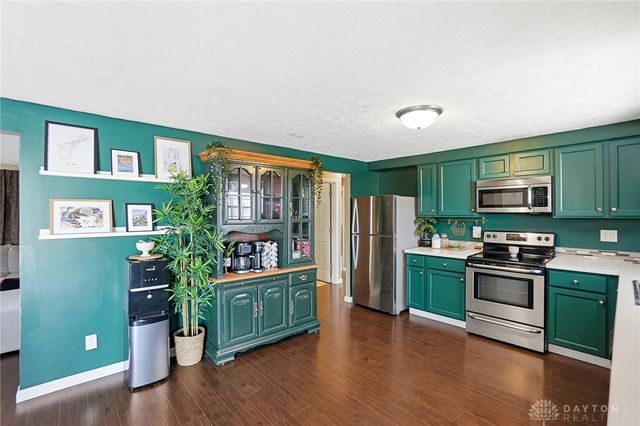 6033 Leycross Drive, Dayton, OH 45424