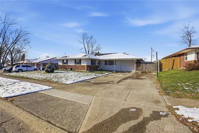6033 Leycross Drive, Dayton, OH 45424