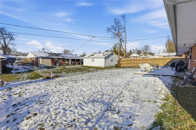 6033 Leycross Drive, Dayton, OH 45424