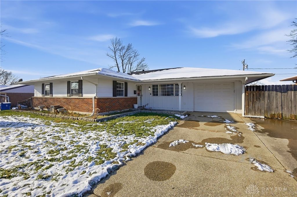6033 Leycross Drive, Dayton, OH 45424