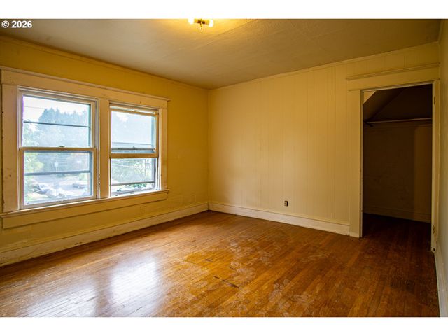 2803 Se CLINTON St, Portland, OR 97202