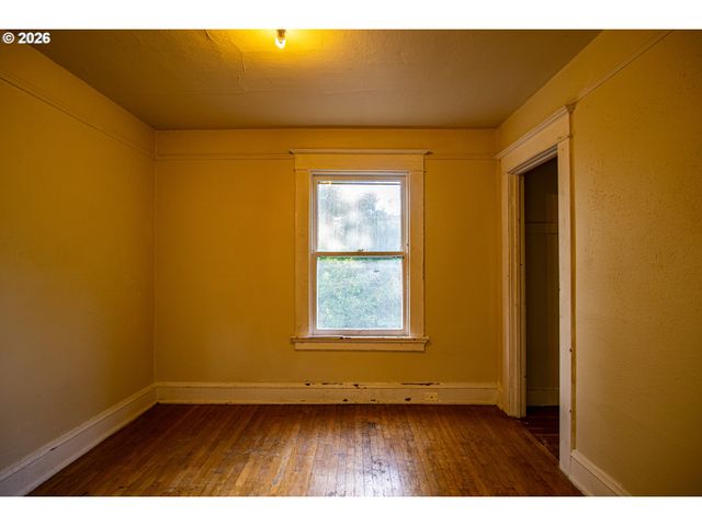 2803 Se CLINTON St, Portland, OR 97202
