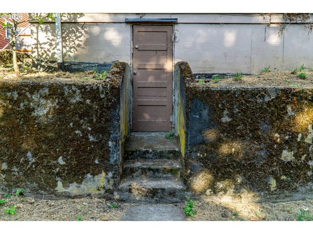 2803 Se CLINTON St, Portland, OR 97202