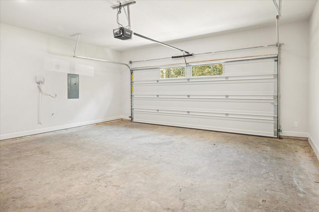 109 Quail Run Road, Trinidad, TX 75163