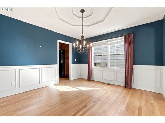 13075 SIERRA Ct, Lake Oswego, OR 97035
