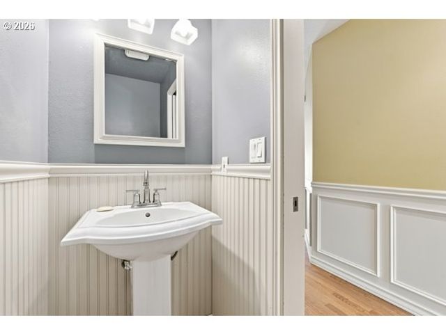 13075 SIERRA Ct, Lake Oswego, OR 97035
