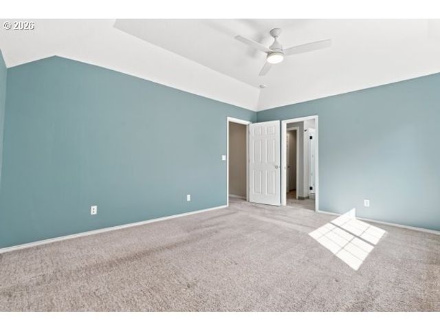 13075 SIERRA Ct, Lake Oswego, OR 97035
