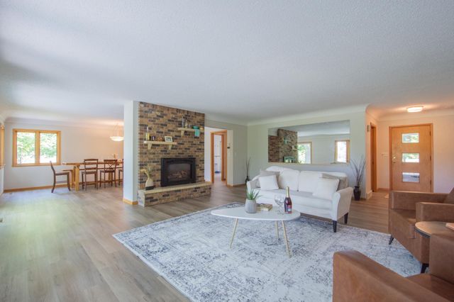 4503 S River Haven Road, Moorhead, MN 56560