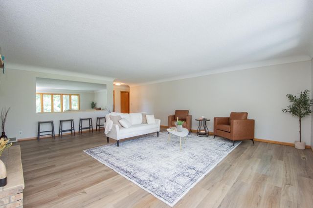 4503 S River Haven Road, Moorhead, MN 56560