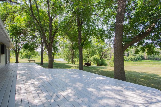 4503 S River Haven Road, Moorhead, MN 56560