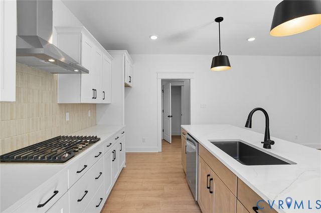 3731 Tuckmar Ridge Dr, Moseley, VA 23120