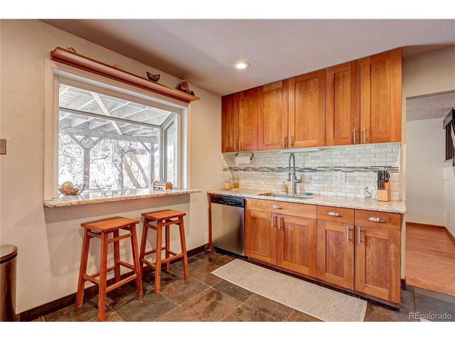 6475 S Lee Ct, Littleton, CO 80127