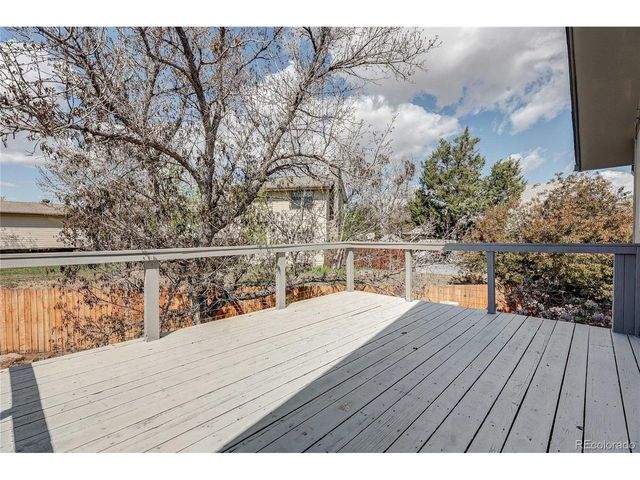 6475 S Lee Ct, Littleton, CO 80127
