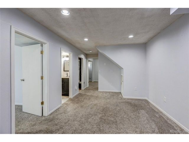6475 S Lee Ct, Littleton, CO 80127