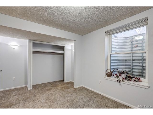 6475 S Lee Ct, Littleton, CO 80127