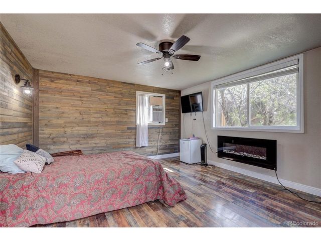 6475 S Lee Ct, Littleton, CO 80127