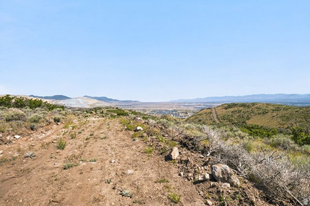 15633 S High Step Ln Unit 104, Herriman, UT 84096