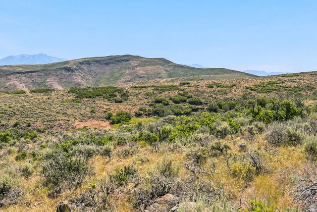 15633 S High Step Ln Unit 104, Herriman, UT 84096