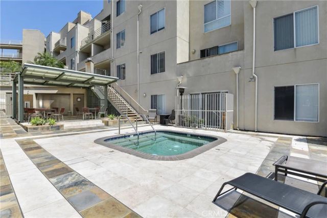 2915 Montrose Avenue 525, Glendale, CA 91214