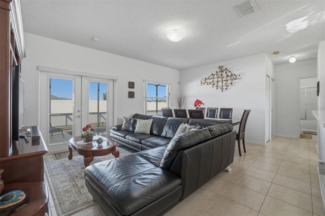 995 CUMBERLAND DRIVE, Kissimmee, FL 34759