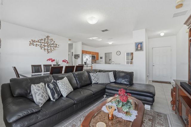 995 CUMBERLAND DRIVE, Kissimmee, FL 34759