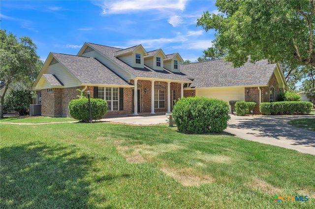 3900 Chisholm Trail, Salado, TX 76571
