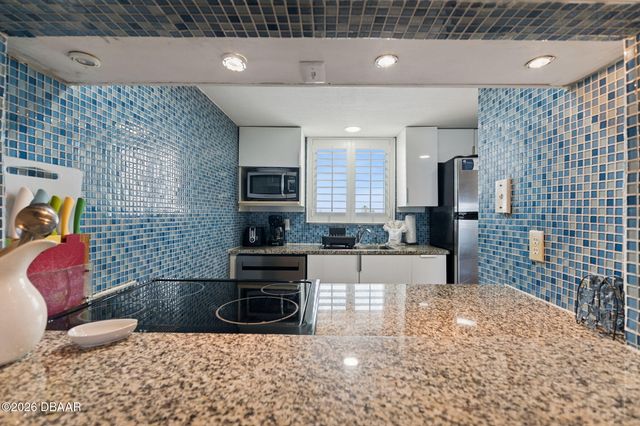 935 Ocean Shore Blvd Apt 302, Ormond Beach, FL 32176