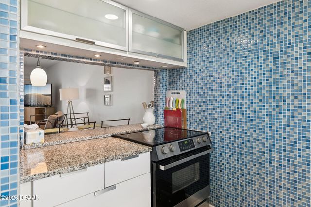 935 Ocean Shore Blvd Apt 302, Ormond Beach, FL 32176