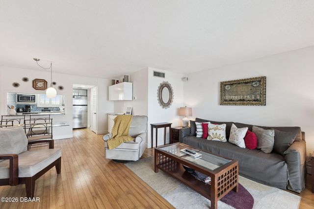 935 Ocean Shore Blvd Apt 302, Ormond Beach, FL 32176