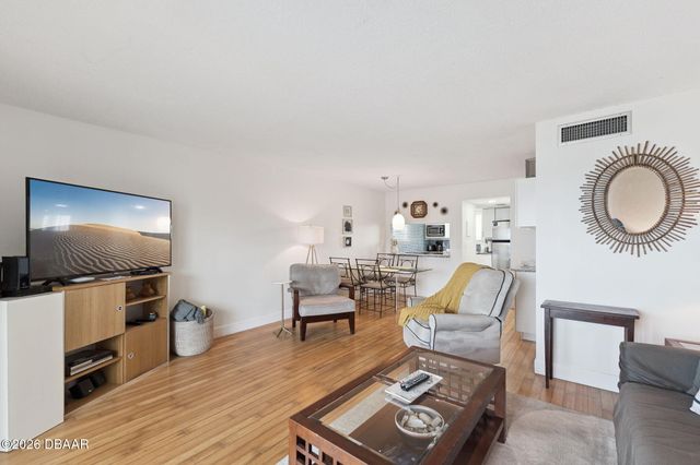 935 Ocean Shore Blvd Apt 302, Ormond Beach, FL 32176