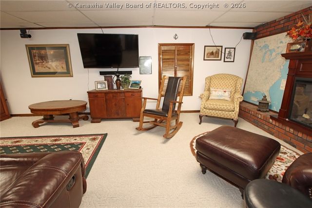 1216 Kanawha Avenue, Dunbar, WV 25064