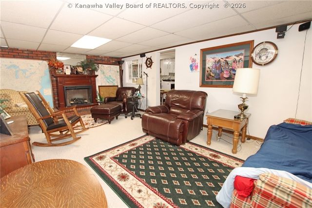 1216 Kanawha Avenue, Dunbar, WV 25064