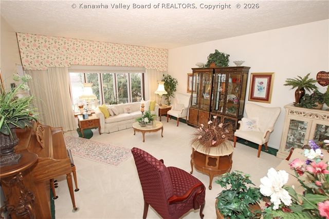 1216 Kanawha Avenue, Dunbar, WV 25064