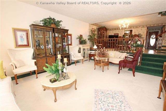 1216 Kanawha Avenue, Dunbar, WV 25064